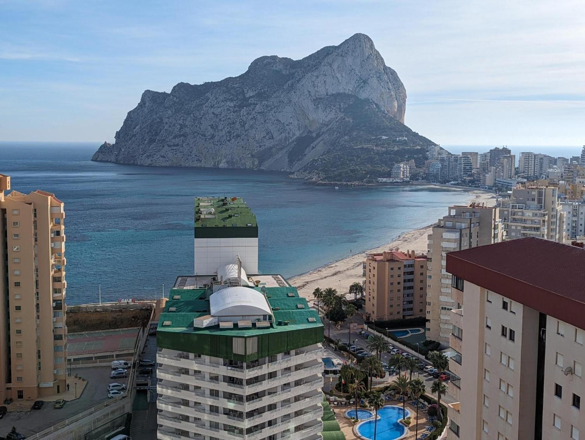 100 M From Fossa In Appartement Calp